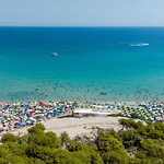 Dimora Cavour By Vivimy Feriehus Tuglie