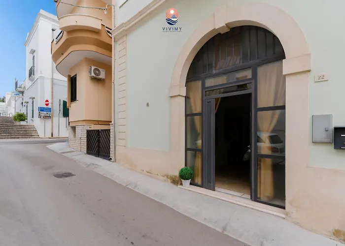 Dimora Cavour By Vivimy Feriehus